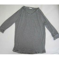 Leuke top SUPERTRASH maat M
