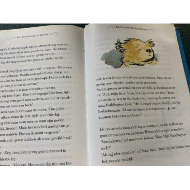 Het beertje paddington van beer uit het donkerste peru