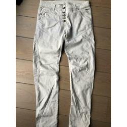 Ibiza broek Zandkleur. Mt L. Nieuw!