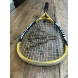 Squash raket dunlop