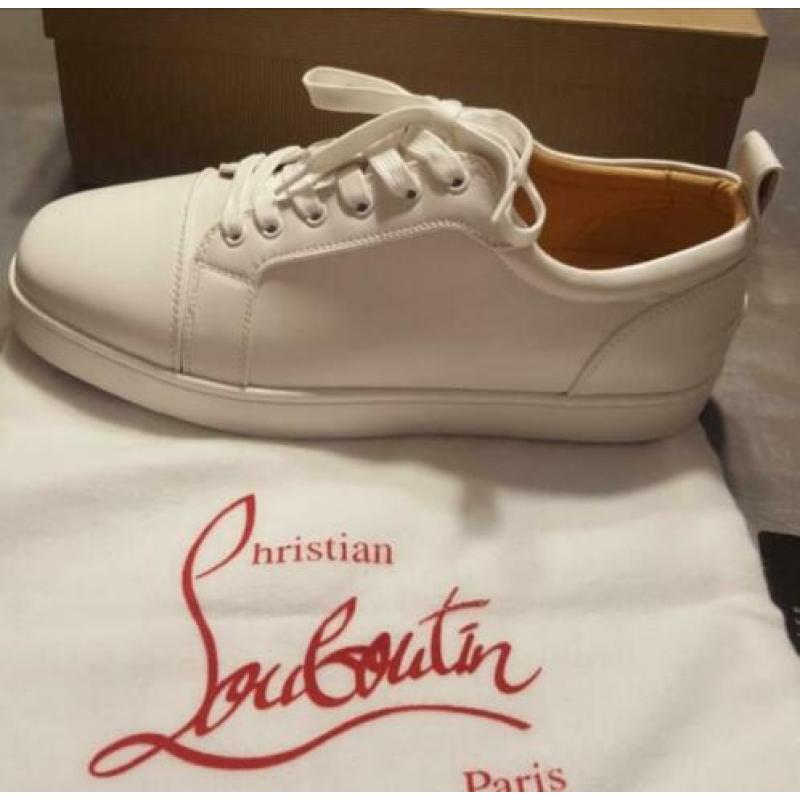 Louboutin lowtop wit