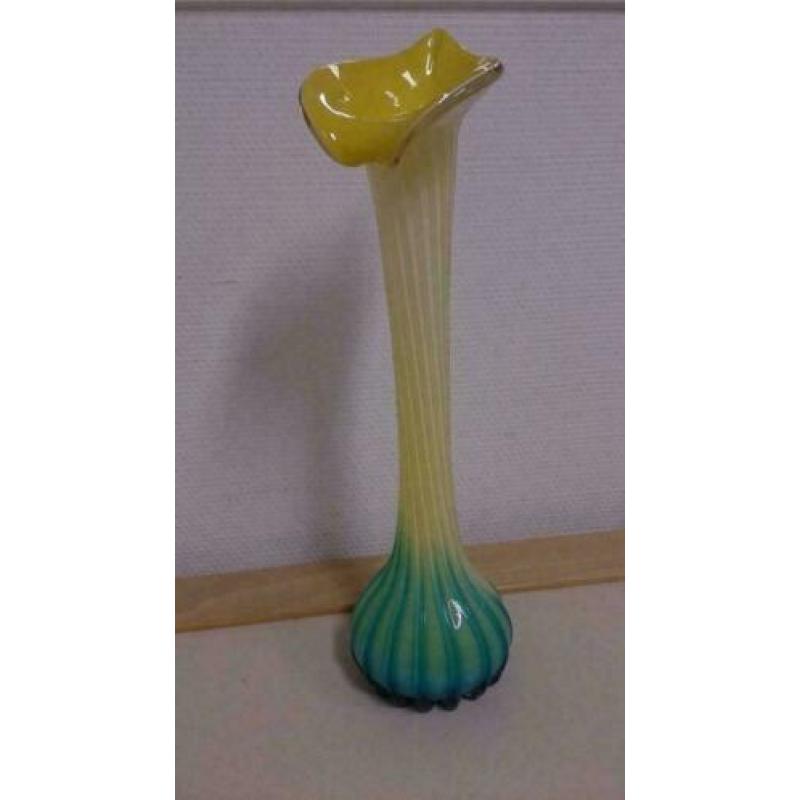 Opaline glas - Aronskelk - Italië - retro - geblazen glas