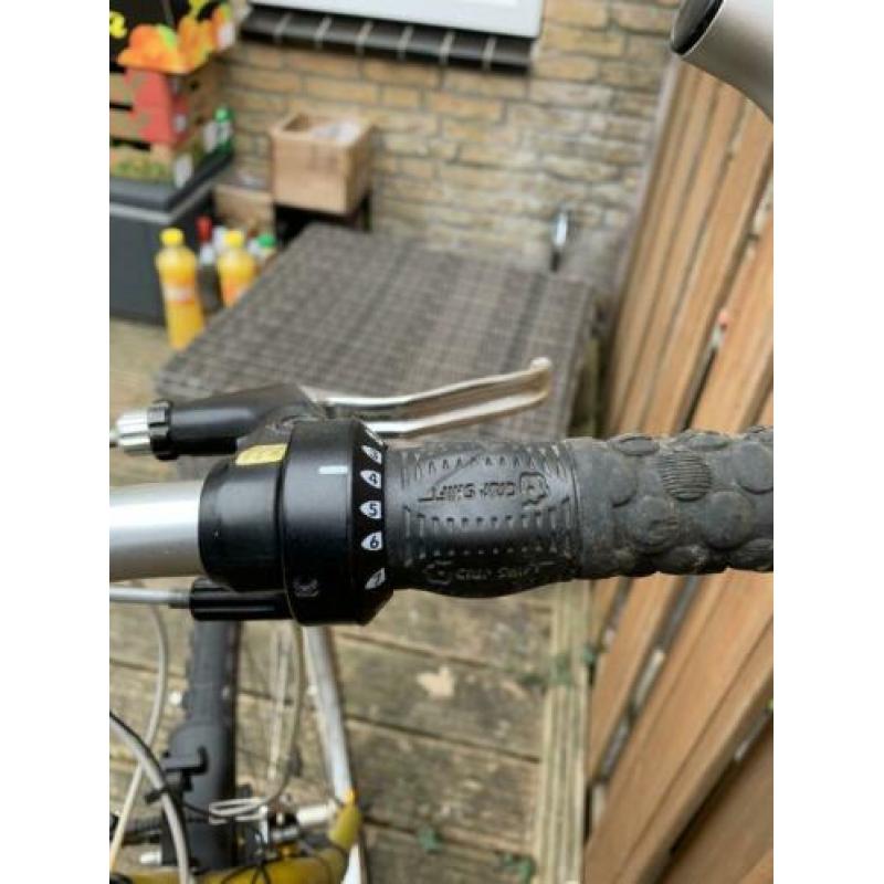 Gouden 19,5 inch Giant dames mountainbike (opknapper)!!