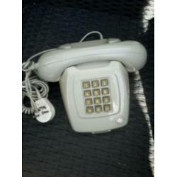 Leuk Retro PTT telefoon met druktoetstype T65 TDK in goede