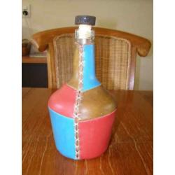 Retro fles in leer (A17 1460)