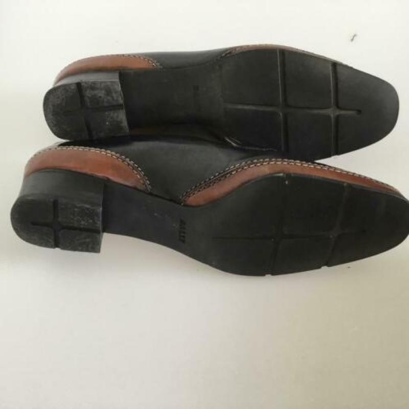 Yoli Bally 5E (38E) zwarte en bruine leren instappers