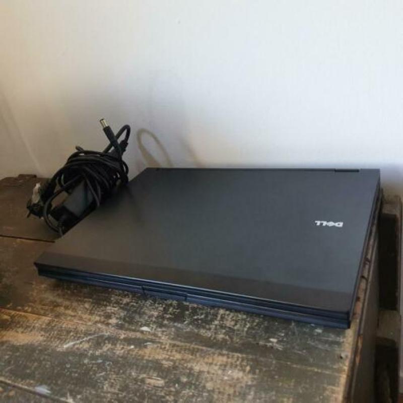 DeLL - Latitude - E5500