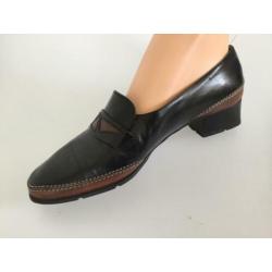Yoli Bally 5E (38E) zwarte en bruine leren instappers
