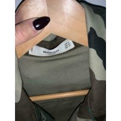 Mango blouse / Jack met embleem camouflage maat S