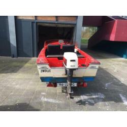 Speedboot met motor en trailer