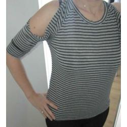 Leuke top SUPERTRASH maat M
