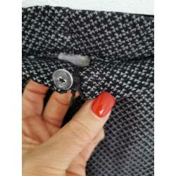 Mooie nette broek maat 50