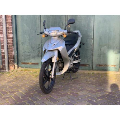 Agm lifan schakelbrommer
