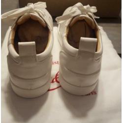 Louboutin lowtop wit