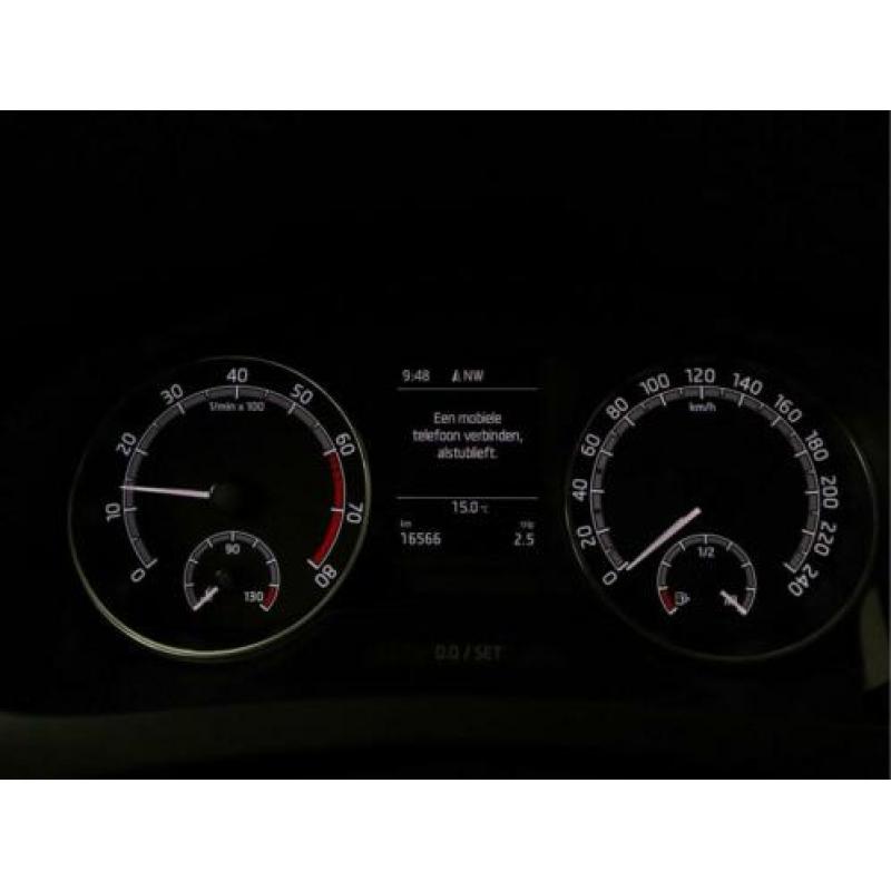 Skoda Rapid Spaceback 1.0 TSI 95PK Greentech Clever | Naviga