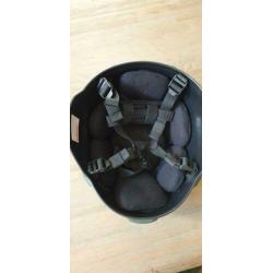 Airsoft helm