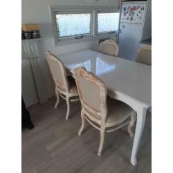 Eethoek plus stoelen