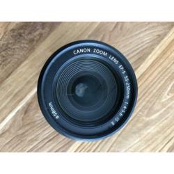 Canon EF-S 55-250mm f/4 5,6 lens