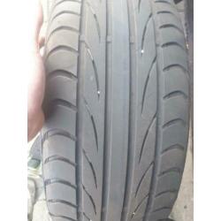Set van Orginele golf 5 wielen met goeie banden