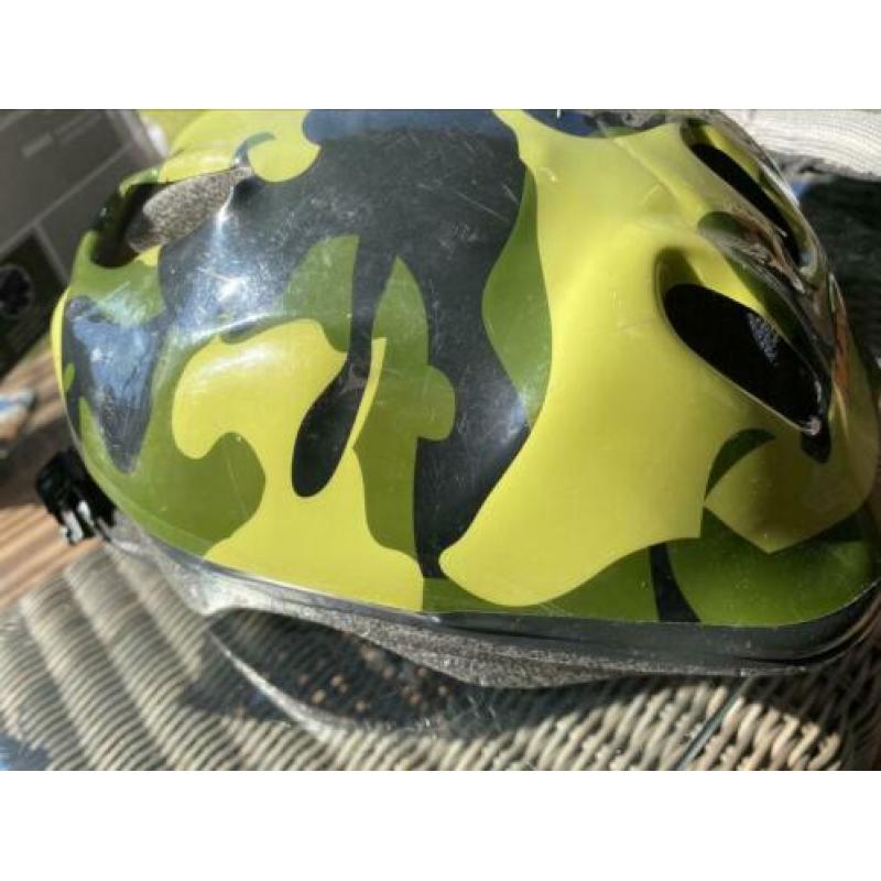 Skates met helm en kniebeschermers maat 32-36