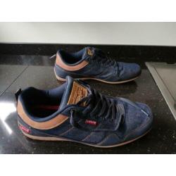 Levi heren sneakers maat 46,5 (US 12), jeans stof.