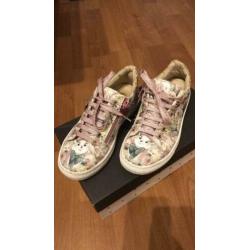 Monnalisa aristokat schoenen maat 32