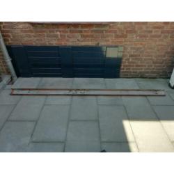 Stalen latei c-profiel, 250,5 cm lang, 10 cm breed 5 cm hoog