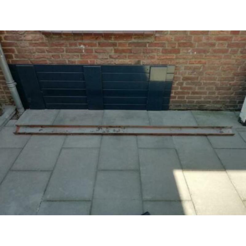 Stalen latei c-profiel, 250,5 cm lang, 10 cm breed 5 cm hoog