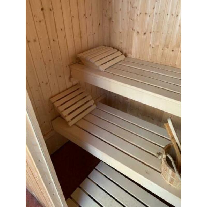 Ongebruikte sauna STEFAN gereserveerd