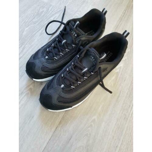 Sneaker maat 40