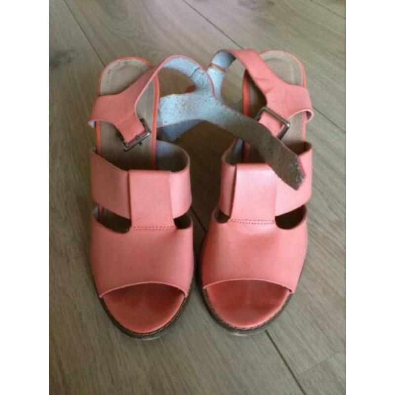 Roze zomer schoenen hak open zalm koraal