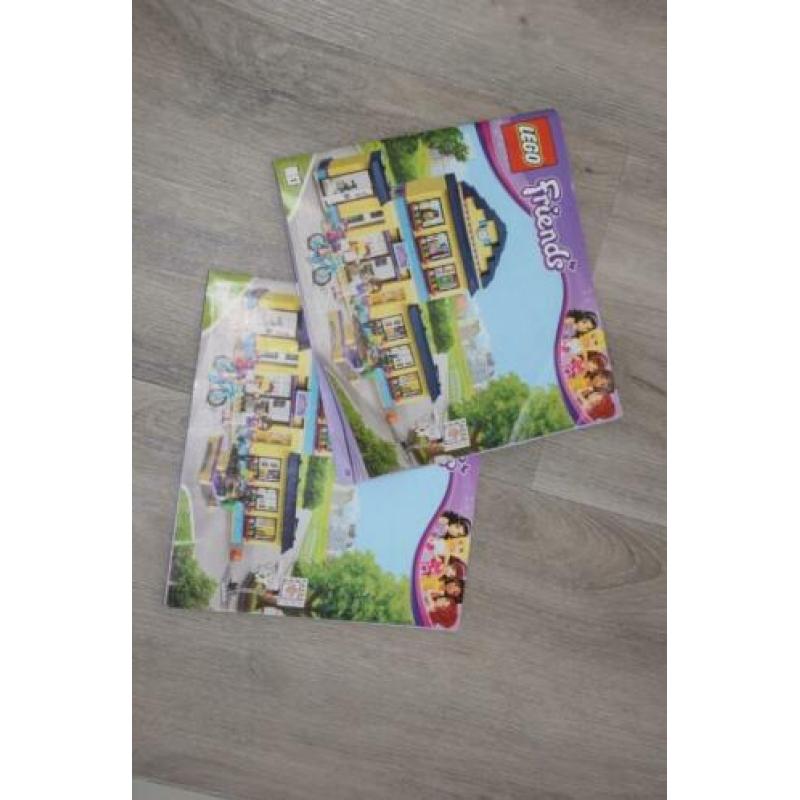 Lego friends school