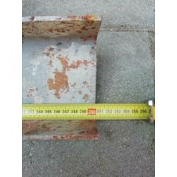 Stalen latei c-profiel, 250,5 cm lang, 10 cm breed 5 cm hoog