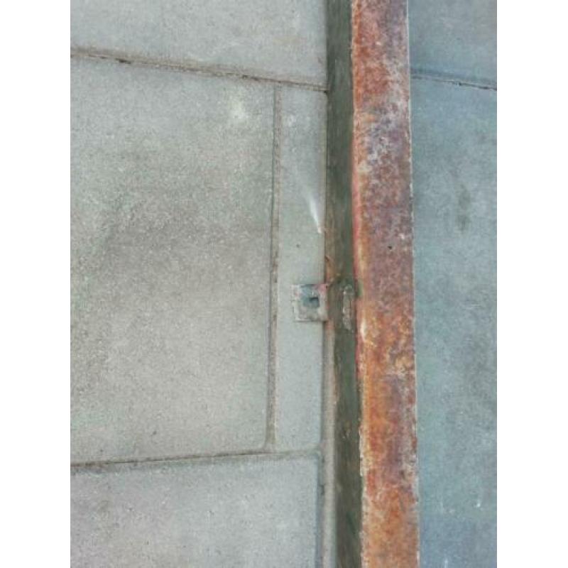 Stalen latei c-profiel, 250,5 cm lang, 10 cm breed 5 cm hoog
