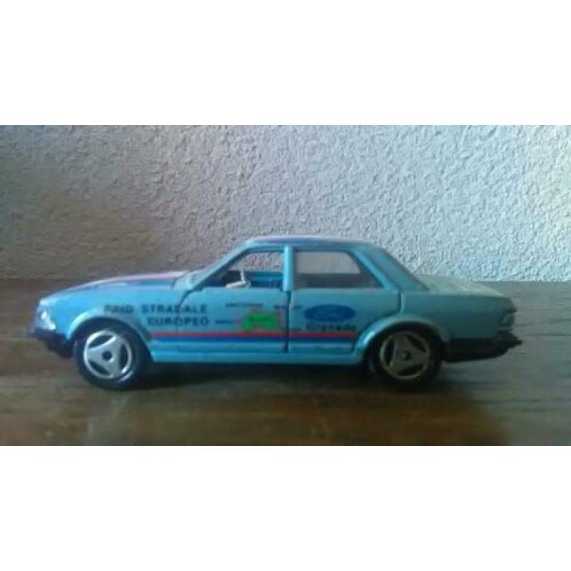Ford granada hot wheels 1/43