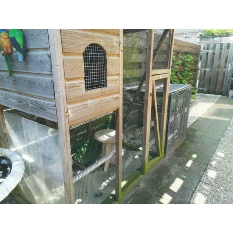 Gratis ophalen houten volière, konijnenhok, kippenhok.